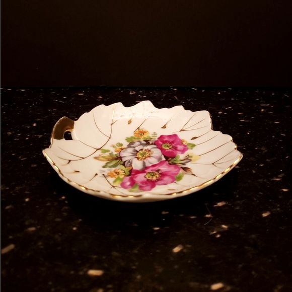 Nasco Del Coronado Leaf Shape Trinket Dish Flowers Gold Trim Handle Vintage - Picture 3 of 7